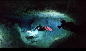 diving in Cenote